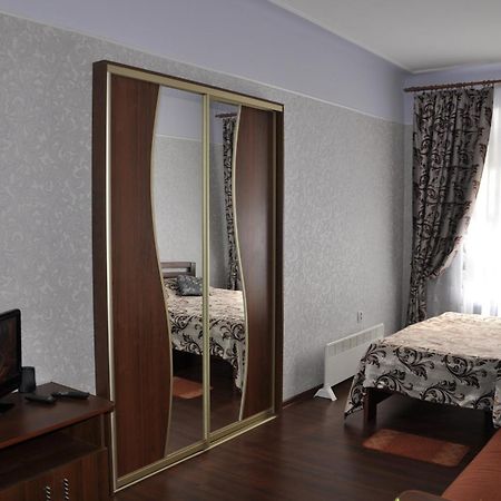 Apartments Near Rynok Square On Staroyevreyska And Fedorova Streets إلفيف المظهر الخارجي الصورة